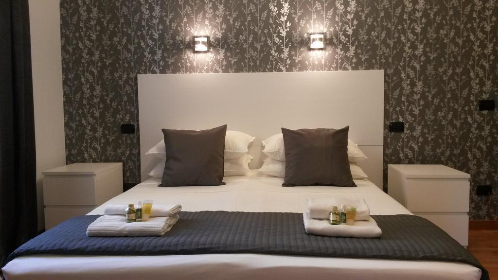 Lch-Lateran Charming House Apartment Roma Phòng bức ảnh