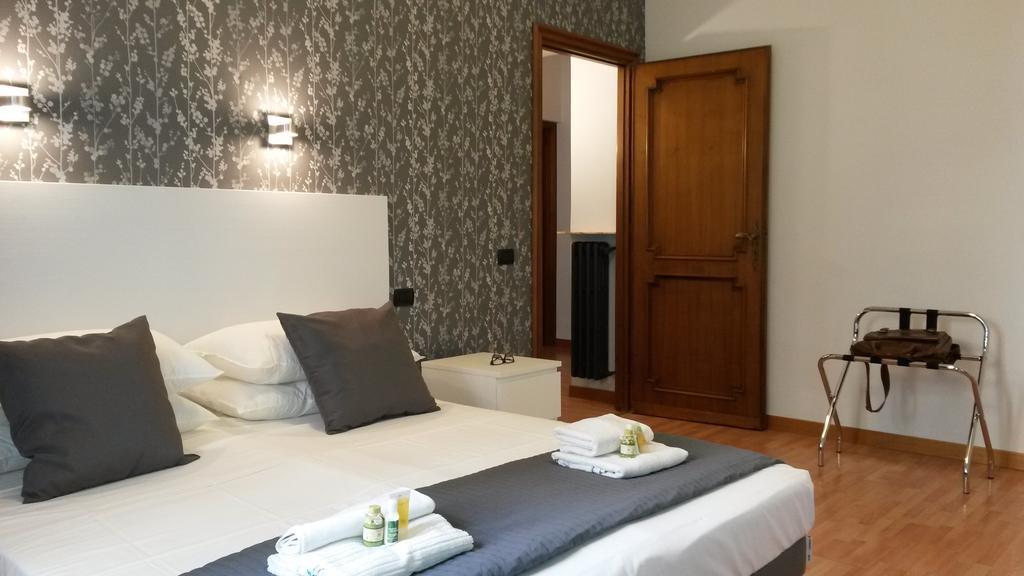 Lch-Lateran Charming House Apartment Roma Phòng bức ảnh