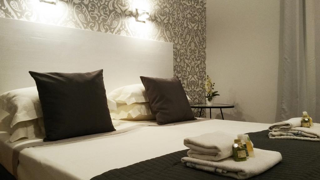 Lch-Lateran Charming House Apartment Roma Phòng bức ảnh
